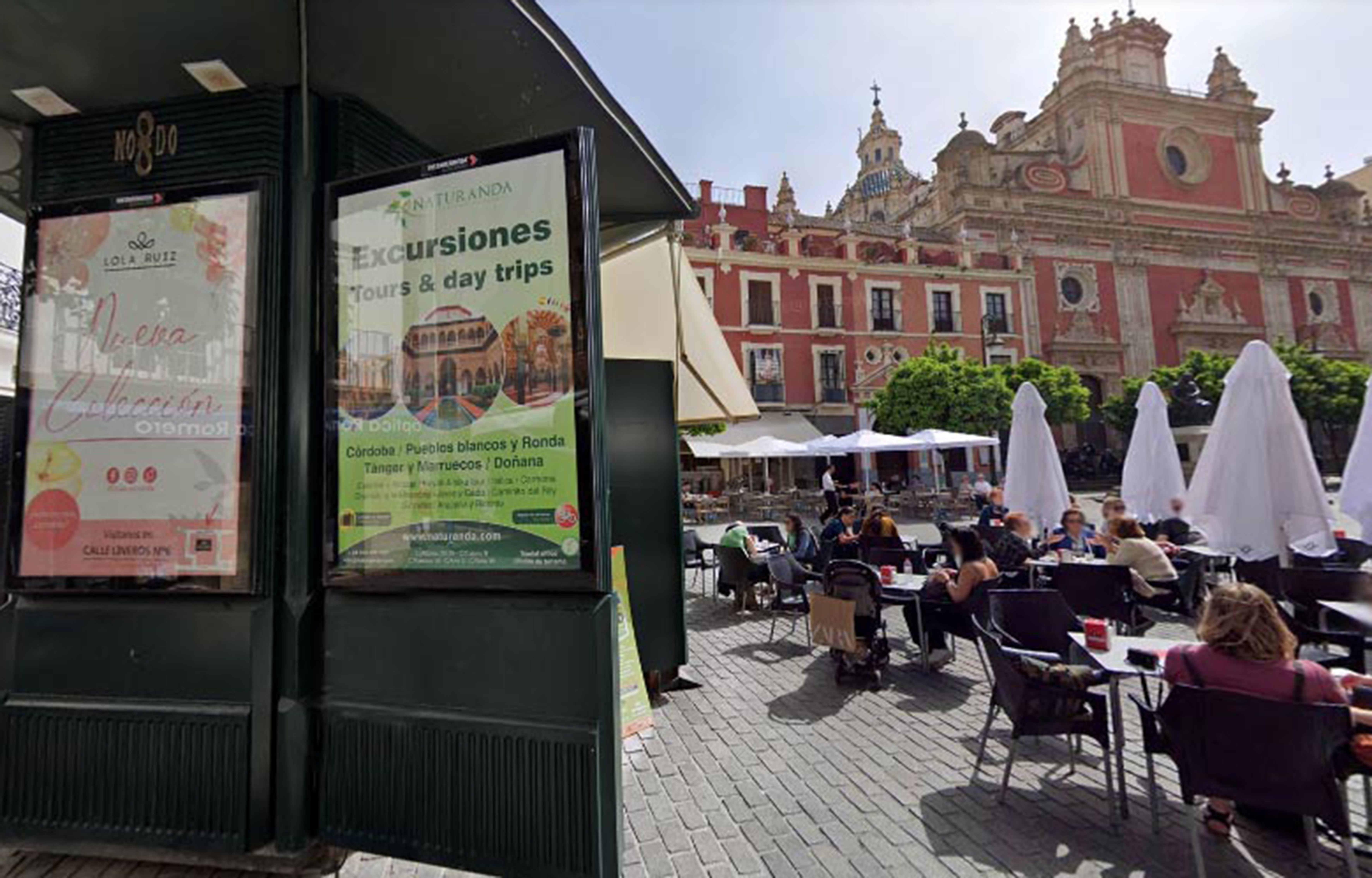 Kiosco de perfil en Sevilla